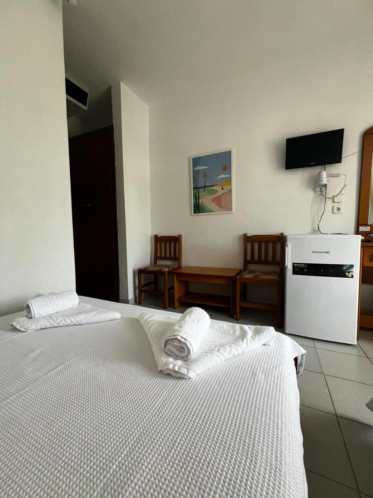 Hotel Proteas Órmos Prínou Habitación foto
